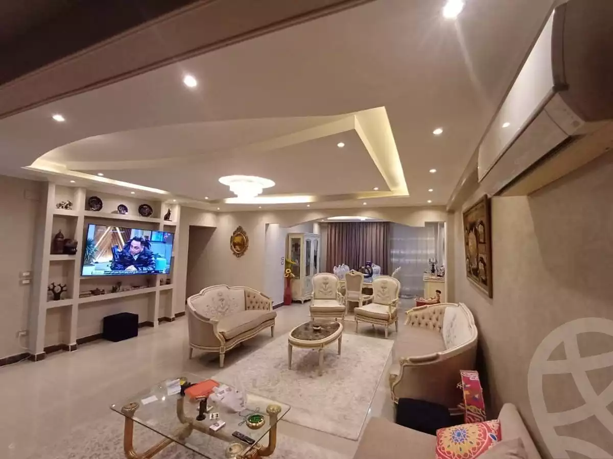 https://aqarmap.com.eg/en/listing/6044856-for-sale-cairo-mokattam-lhdb-l-ly-shareaa-9