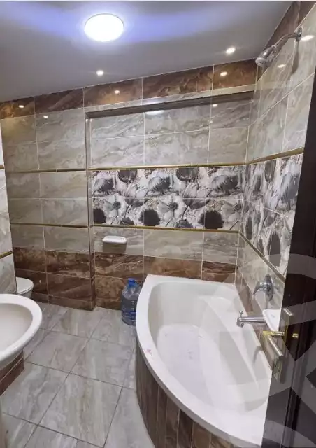 https://aqarmap.com.eg/ar/listing/6044899-for-sale-alexandria-l-jmy-lbytsh-al-kaada-st