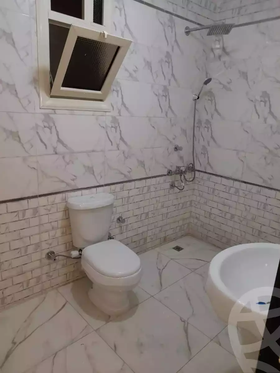 https://aqarmap.com.eg/en/listing/6047289-for-sale-cairo-helwan-hadayek-helwan-nile-corniche-st