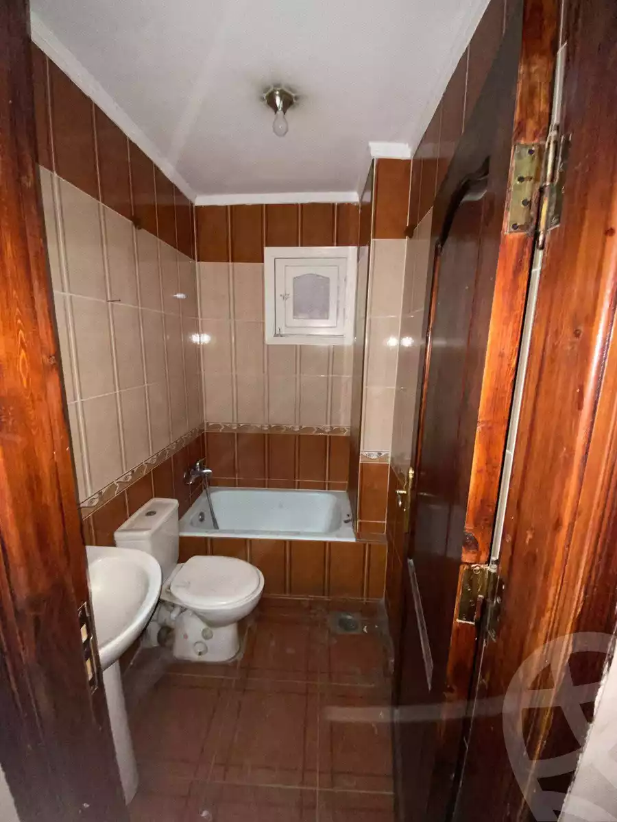 https://aqarmap.com.eg/en/listing/6047553-for-rent-cairo-helwan-helwan-el-sharkeya-latif-basha-st