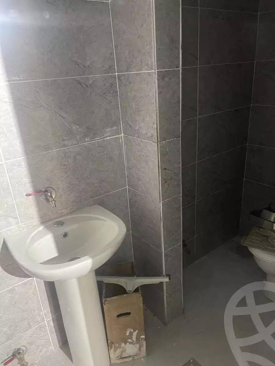 https://aqarmap.com.eg/en/listing/6048399-for-sale-cairo-mokattam-el-hadabah-el-wosta-el-mantaqa-el-khamsa