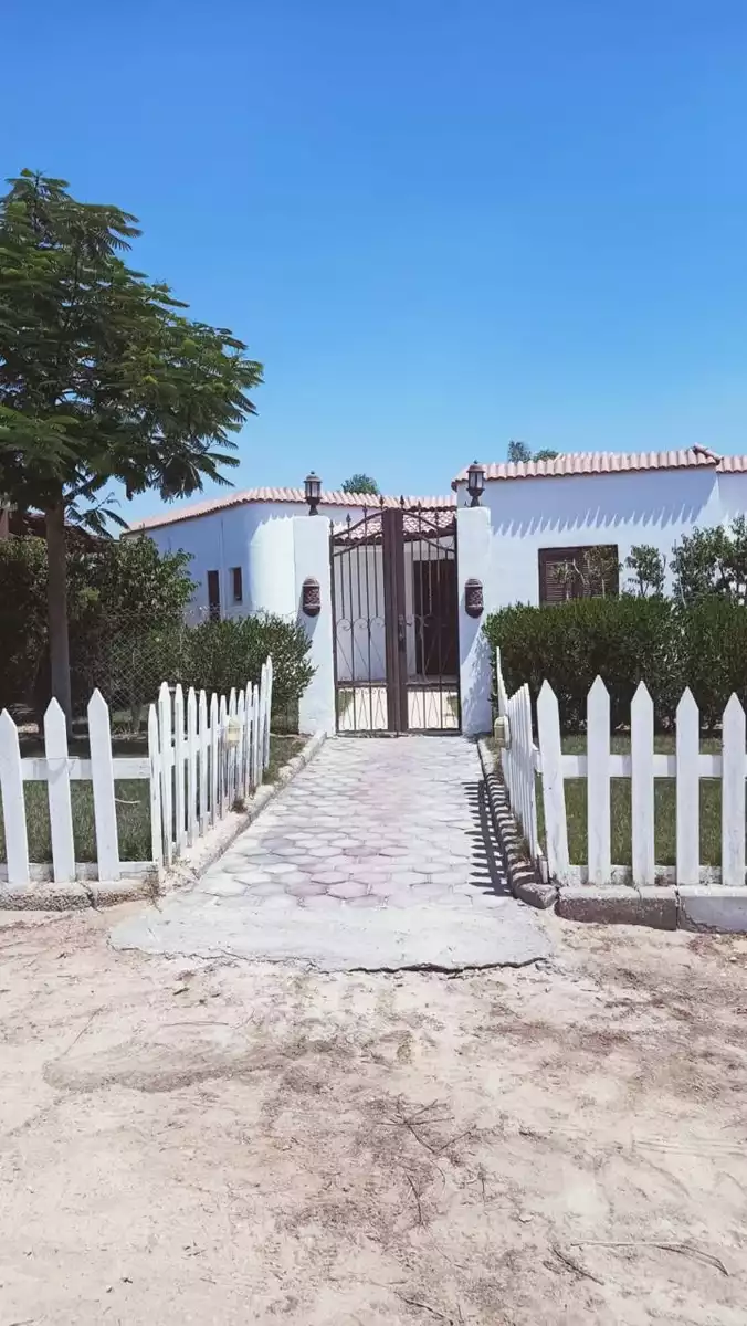 https://aqarmap.com.eg/en/listing/6048986-for-sale-cairo-el-sheikh-zayed-city-alex-cairo-desert-road-mdyn-sfnks-ljdyd-sandorini