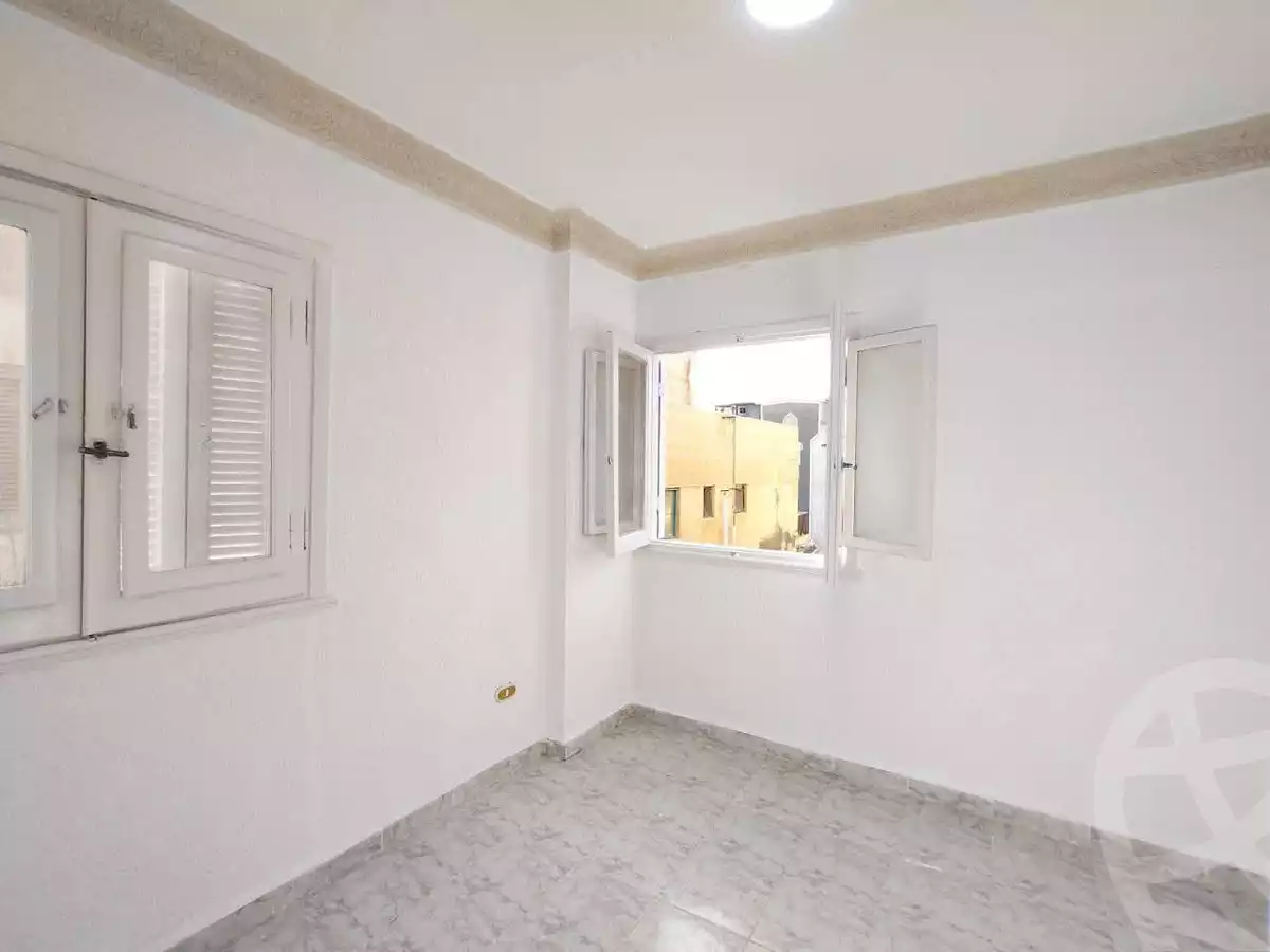 https://aqarmap.com.eg/en/listing/6050883-for-sale-alexandria-l-jmy-shataa-el-nakheel