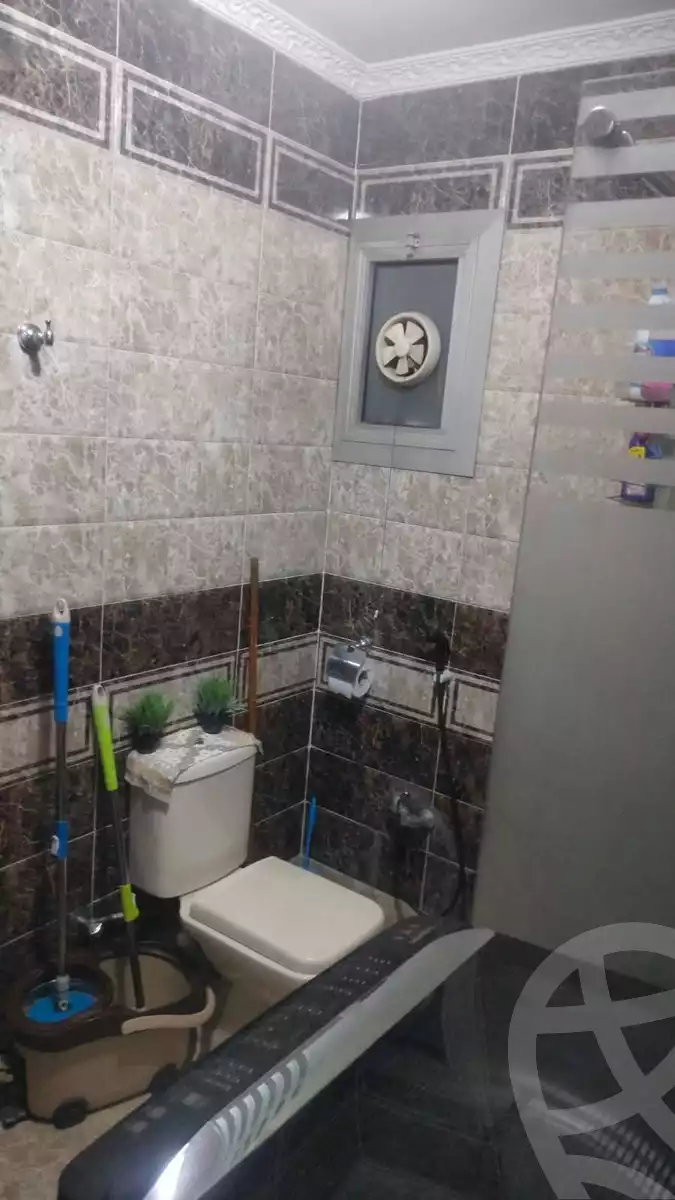 https://aqarmap.com.eg/en/listing/6051117-for-sale-cairo-helwan-helwan-el-sharkeya-ryad-pasha-st