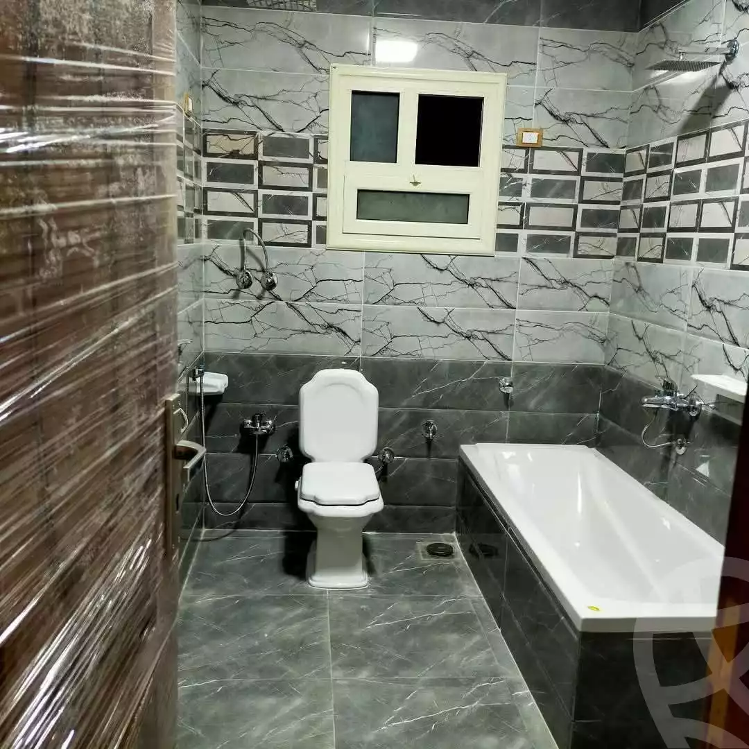 https://aqarmap.com.eg/en/listing/6051131-for-rent-cairo-helwan-helwan-el-sharkeya-heidar-st