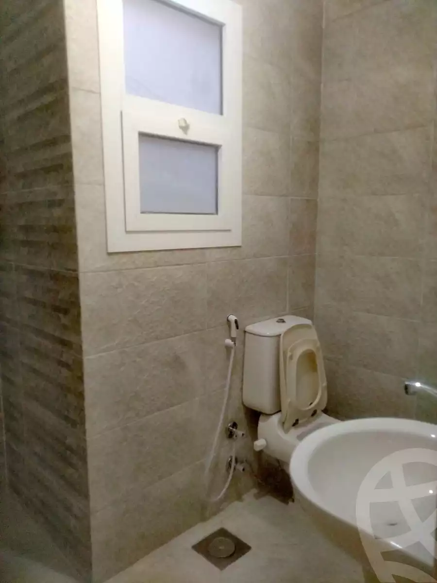 https://aqarmap.com.eg/en/listing/6051229-for-sale-alexandria-l-jmy-lbytsh-bianchiii