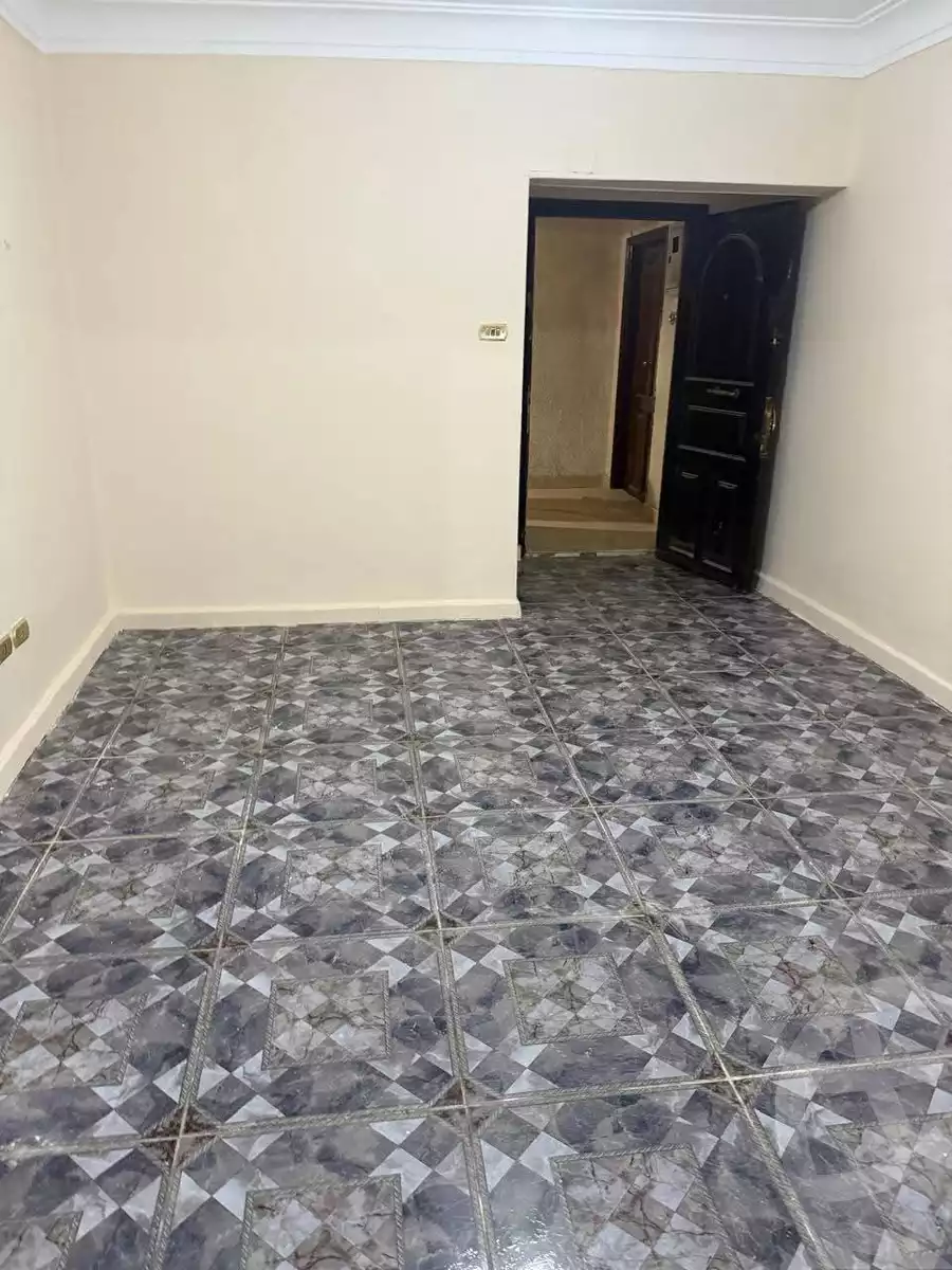 https://aqarmap.com.eg/ar/listing/6051315-for-sale-cairo-mokattam-lhdb-l-ly-shareaa-9