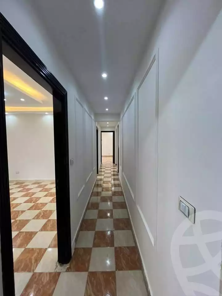 https://aqarmap.com.eg/ar/listing/6051378-for-sale-alexandria-l-jmy-lbytsh-al-samalehy-1-st