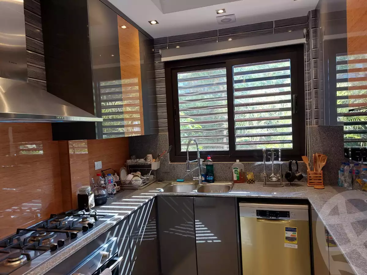 https://aqarmap.com.eg/en/listing/6051788-for-rent-cairo-el-sheikh-zayed-city-compounds-beverly-hills