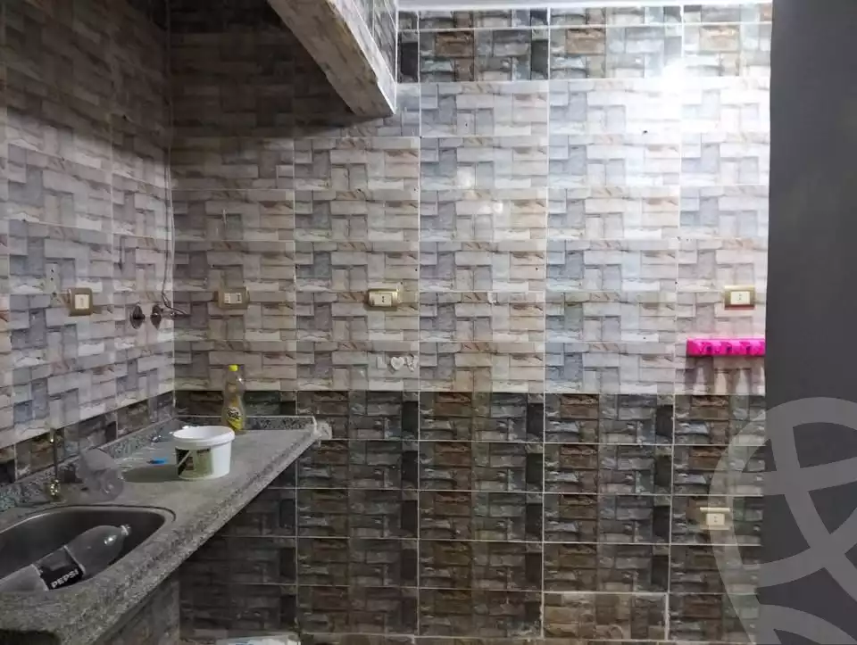 https://aqarmap.com.eg/en/listing/6051947-for-rent-alexandria-l-jmy-el-kilo-21