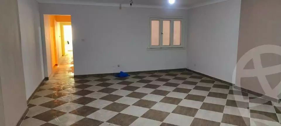 https://aqarmap.com.eg/ar/listing/6052137-for-rent-alexandria-ganaklis