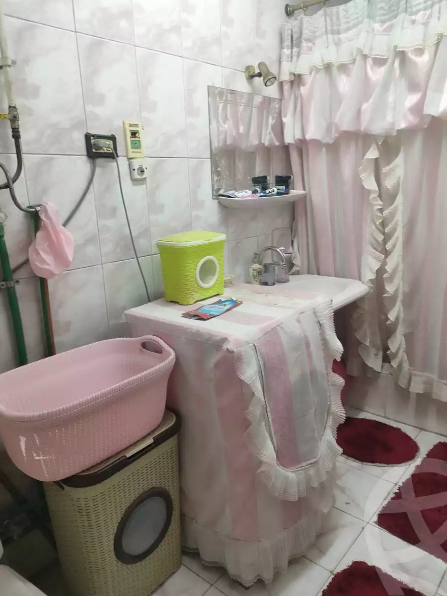 https://aqarmap.com.eg/ar/listing/6052898-for-sale-gharbia-el-mahallah-el-kubra-el-sabaa-banat-gamal-abd-el-nasser-st