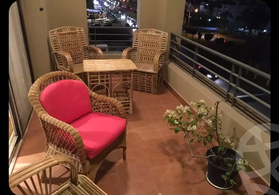 https://aqarmap.com.eg/en/listing/6052965-for-rent-cairo-el-sheikh-zayed-city-compounds-casa