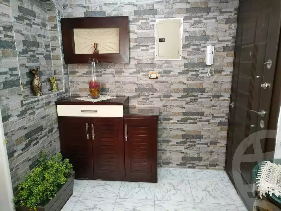 https://aqarmap.com.eg/en/listing/6054834-for-rent-cairo-mokattam-lhdb-l-ly