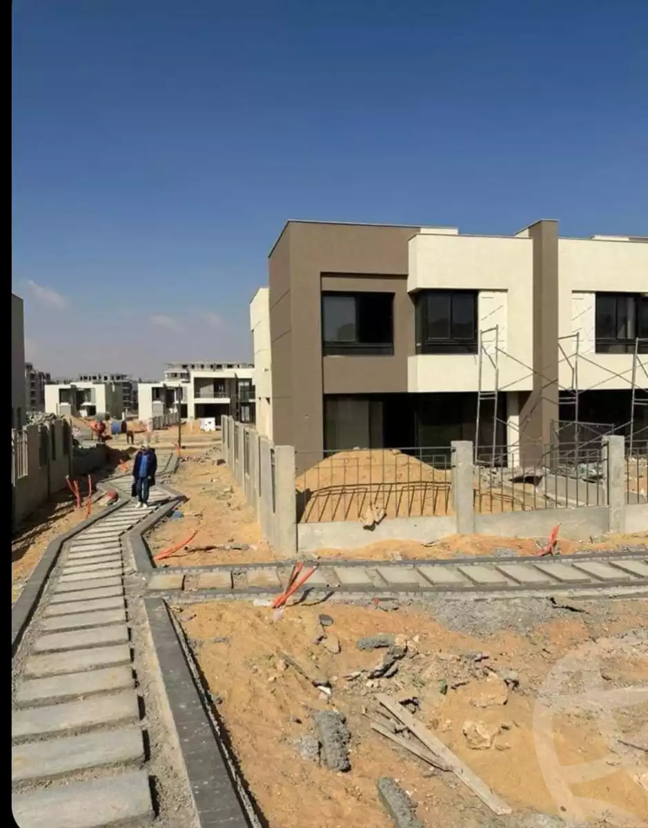 https://aqarmap.com.eg/en/listing/6056446-for-sale-cairo-6th-of-october-hadaeq-october-kmbwnd-fy-hdyq-ktwbr-badya-compound-palm-hills