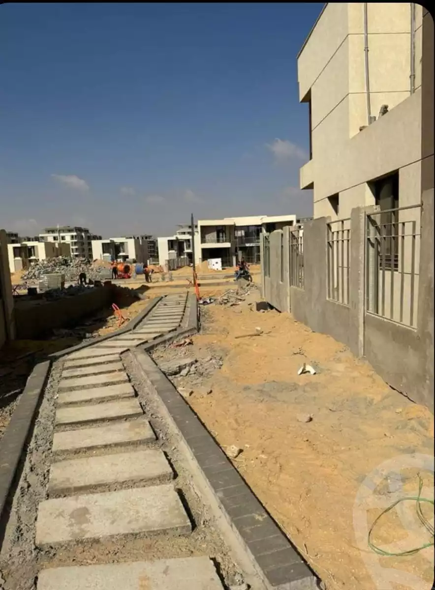 https://aqarmap.com.eg/en/listing/6056446-for-sale-cairo-6th-of-october-hadaeq-october-kmbwnd-fy-hdyq-ktwbr-badya-compound-palm-hills