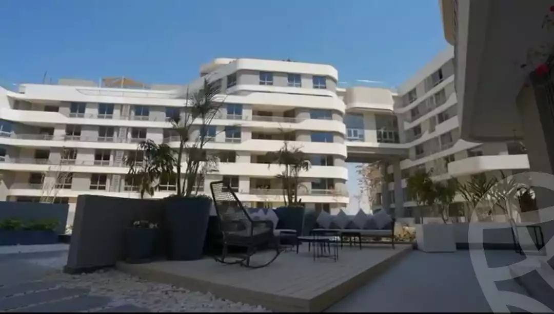 https://aqarmap.com.eg/en/listing/6057601-for-sale-cairo-new-cairo-lmstqbl-syty-compounds-bloomfields