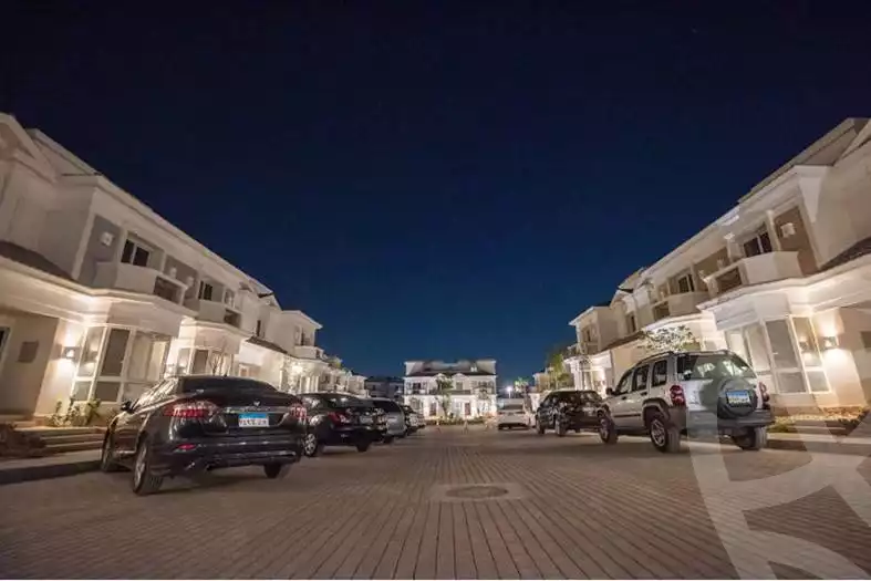 https://aqarmap.com.eg/en/listing/6059858-for-sale-cairo-6th-of-october-compounds-mountain-view-october-park