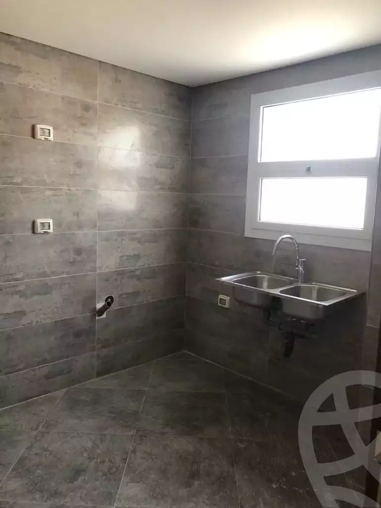 https://aqarmap.com.eg/en/listing/6059990-for-sale-cairo-el-sheikh-zayed-city-compounds-etapa