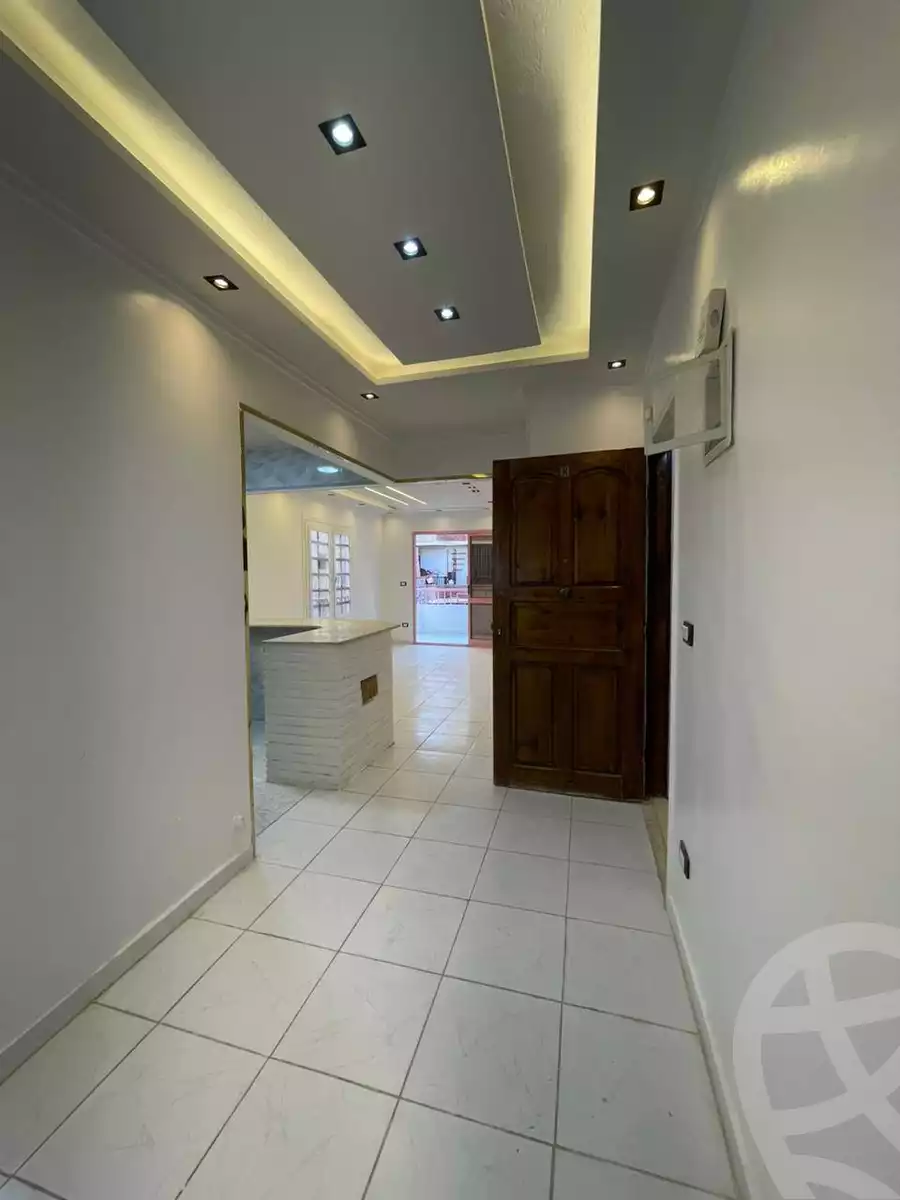 https://aqarmap.com.eg/en/listing/6060112-for-sale-alexandria-l-jmy-shataa-el-nakheel-no-8-st