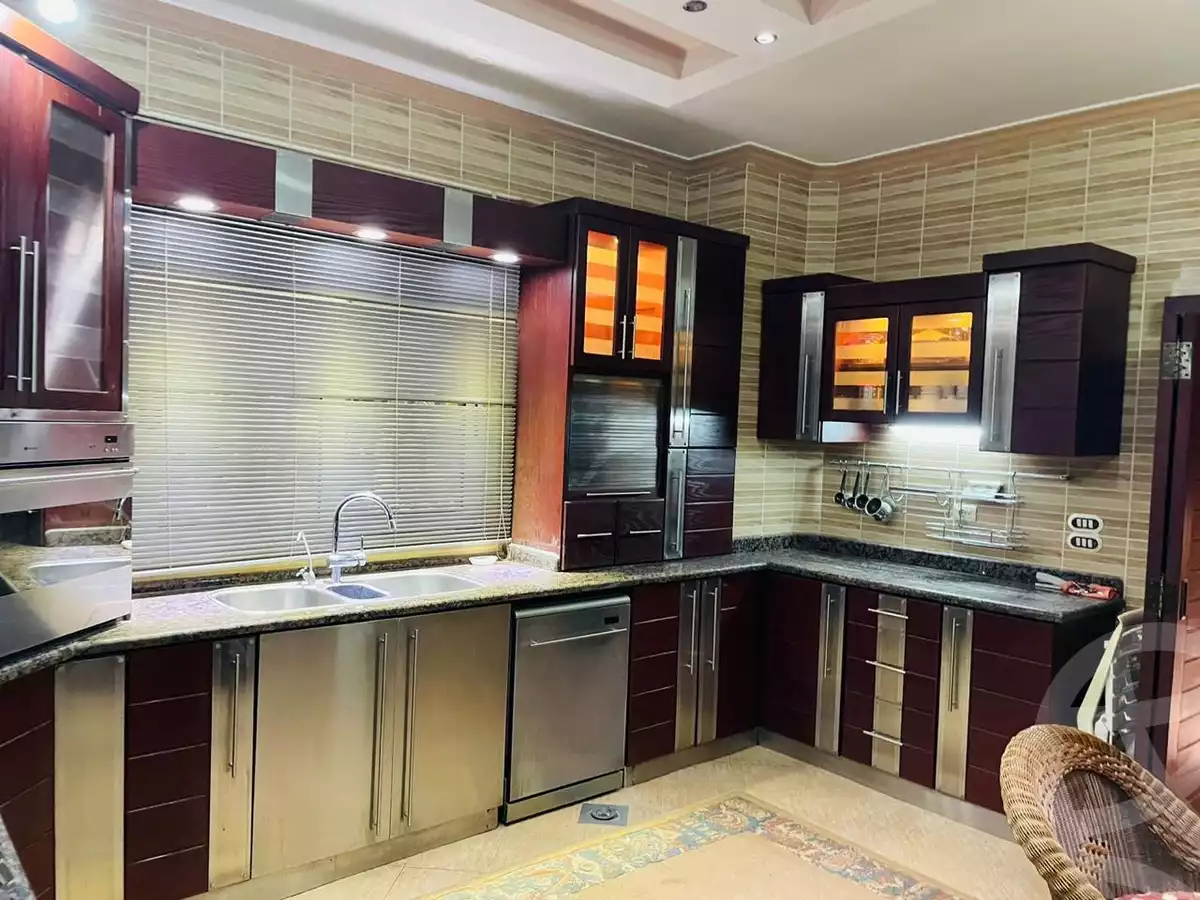 https://aqarmap.com.eg/en/listing/6062039-for-sale-cairo-el-sheikh-zayed-city-compounds