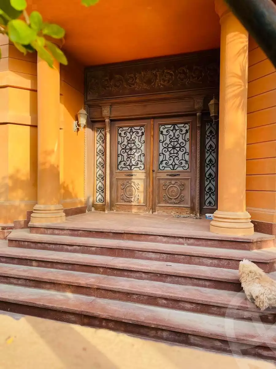 https://aqarmap.com.eg/en/listing/6062039-for-sale-cairo-el-sheikh-zayed-city-compounds