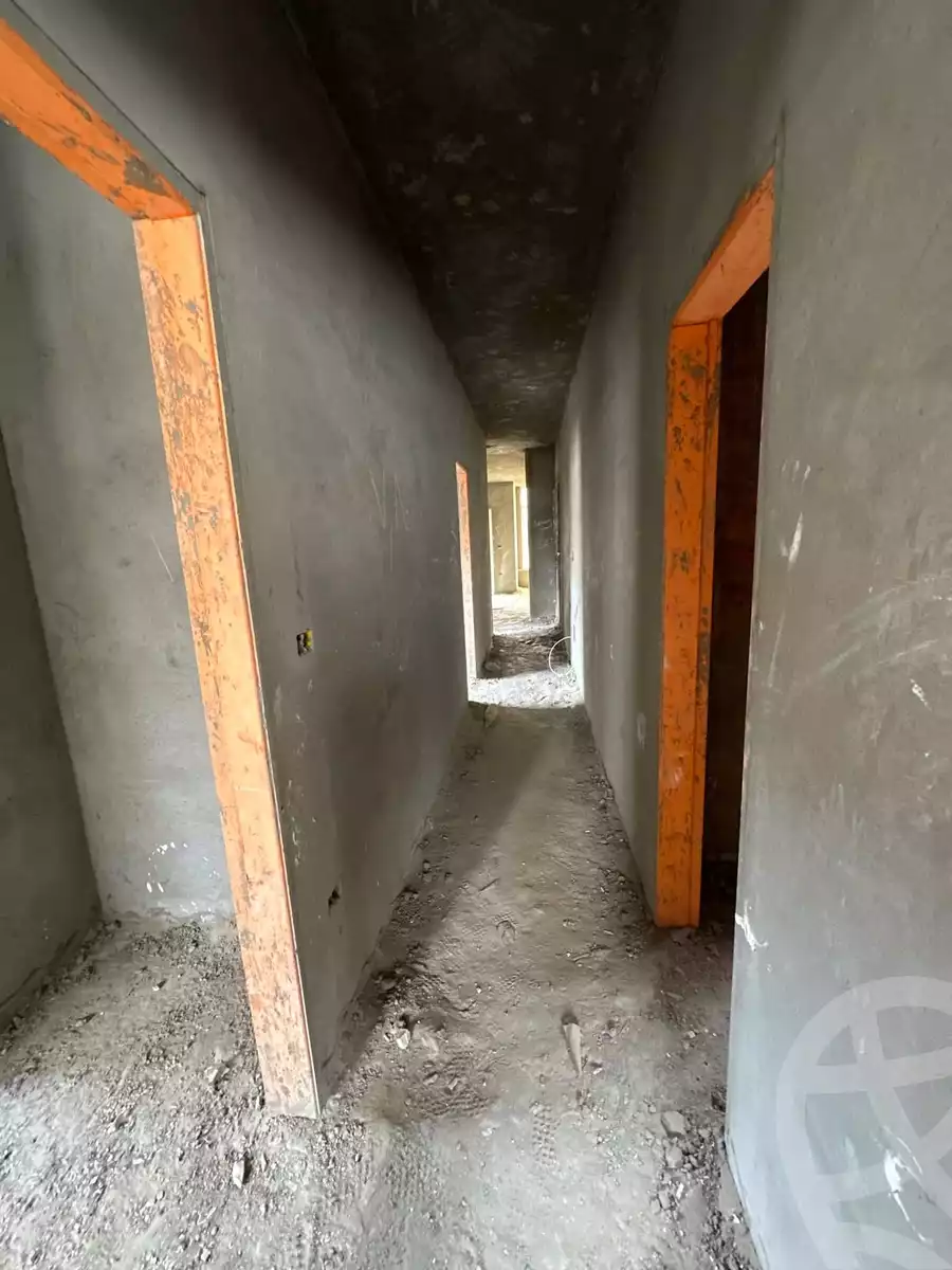 https://aqarmap.com.eg/en/listing/6063175-for-sale-cairo-new-cairo-bait-el-watan-south-suez-road-el-hay-el-takmely