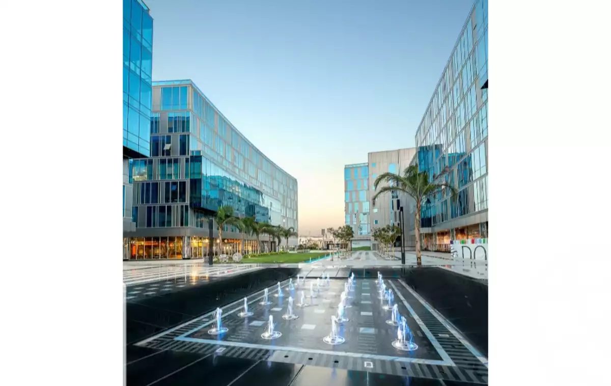 https://aqarmap.com.eg/en/listing/6063252-for-sale-cairo-el-sheikh-zayed-city-compounds-capital-business-park