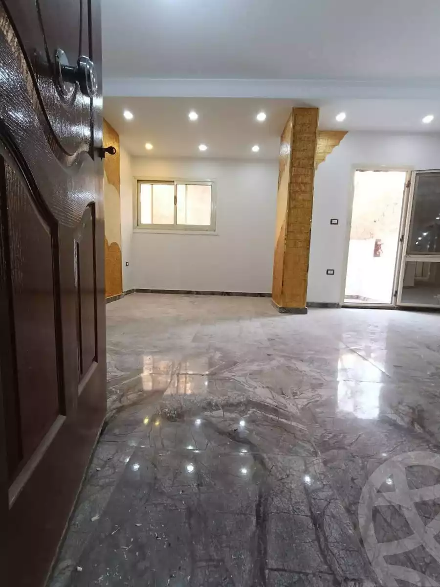 https://aqarmap.com.eg/en/listing/6064501-for-sale-cairo-helwan-helwan-el-sharkeya-ryad-pasha-st