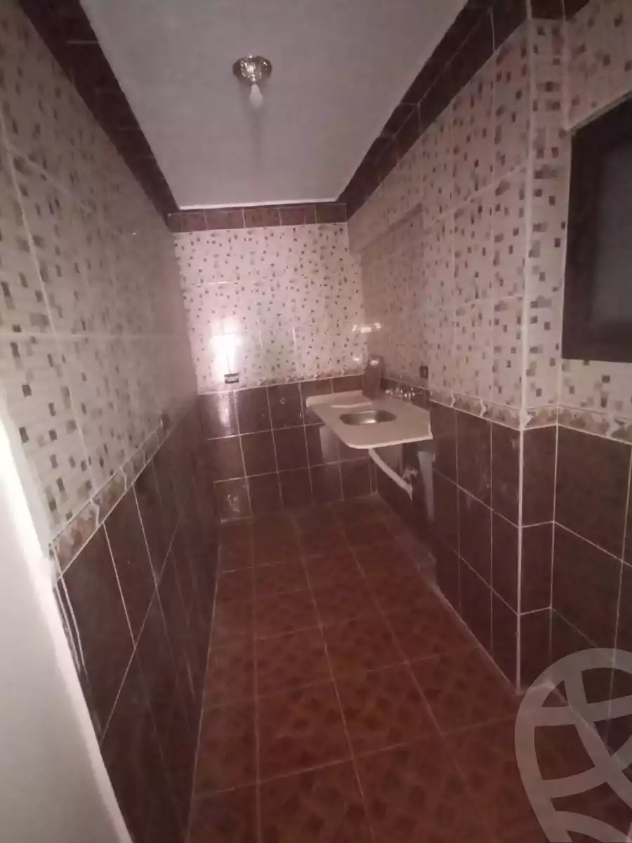 https://aqarmap.com.eg/en/listing/6064917-for-sale-alexandria-l-jmy-el-hanouvel-el-shaheed-ahmed-hamdy-st