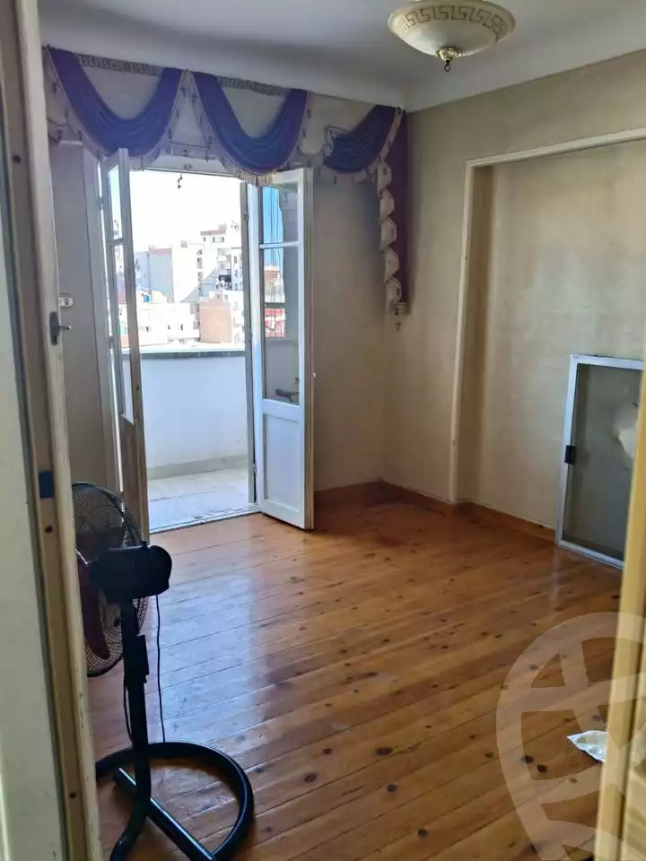 https://aqarmap.com.eg/en/listing/6065764-for-sale-alexandria-ganaklis