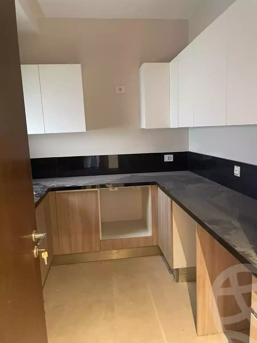 https://aqarmap.com.eg/ar/listing/6066090-for-rent-cairo-el-sheikh-zayed-city-compounds-zyd-wr-llttwyr-park-towers-zed-el-sheikh-zayed-compound