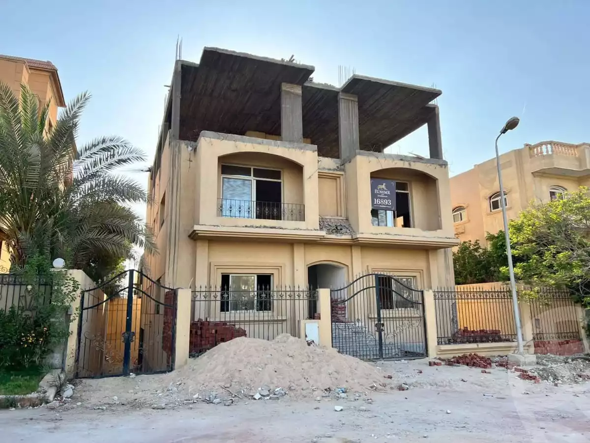 https://aqarmap.com.eg/en/listing/6066669-for-sale-cairo-new-cairo-ganob-el-akadamiya-south-academy-g-yassin-abd-el-ghafar-st