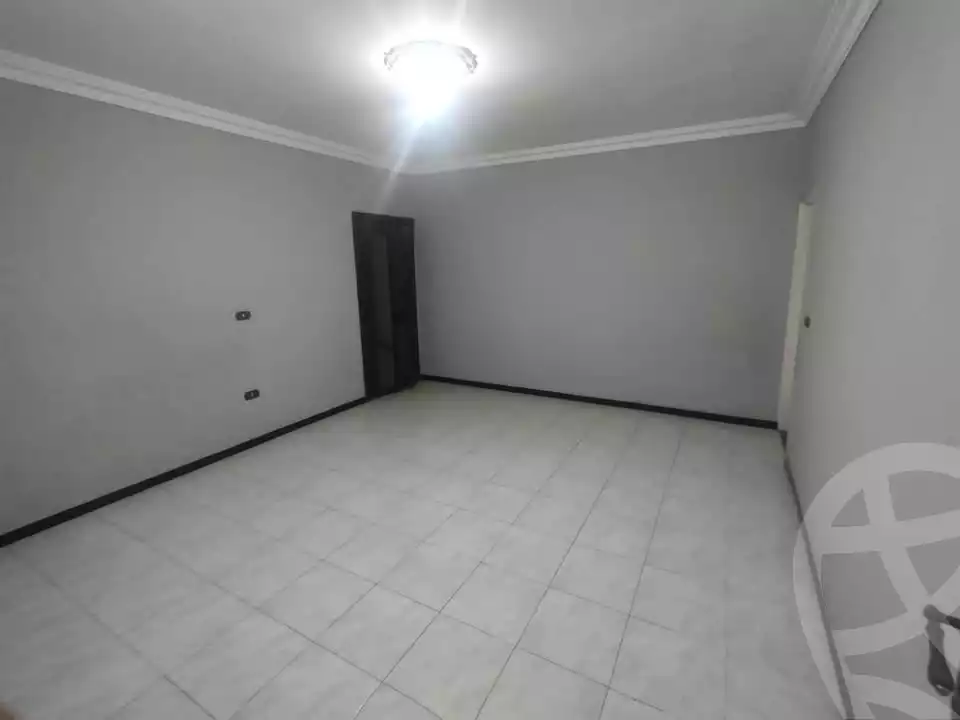 https://aqarmap.com.eg/en/listing/6066981-for-sale-cairo-el-haram-shareaa-khatem-el-morsalen