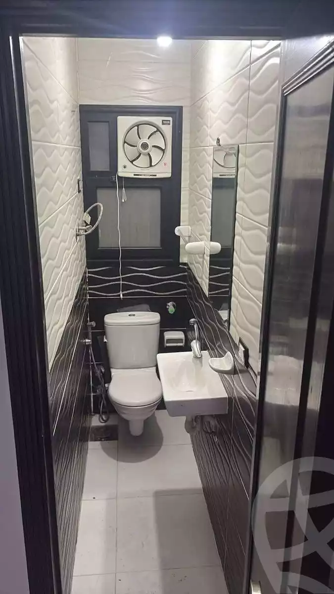 https://aqarmap.com.eg/ar/listing/6067375-for-rent-alexandria-l-jmy-lbytsh