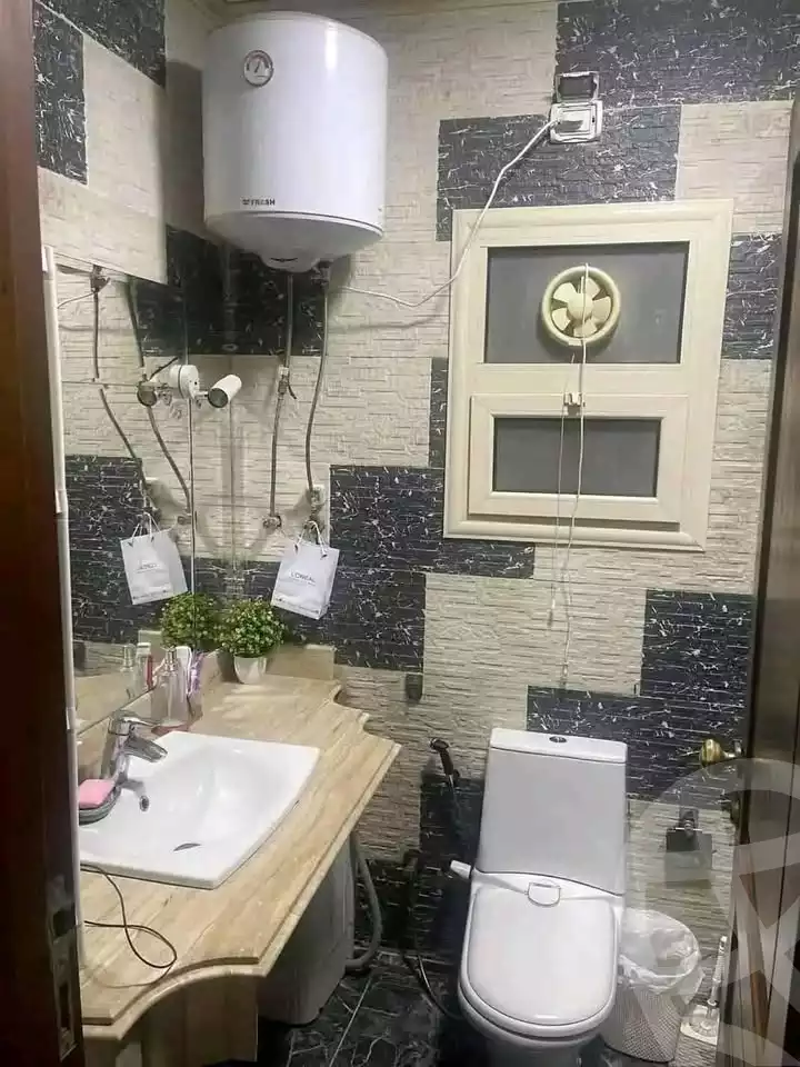 https://aqarmap.com.eg/en/listing/6067687-for-sale-cairo-mokattam-el-hadabah-el-wosta-el-mantaqa-el-olaa