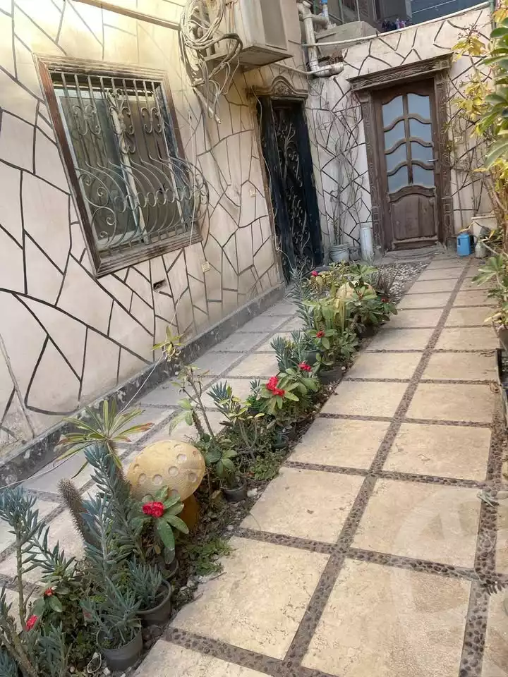 https://aqarmap.com.eg/en/listing/6067770-for-sale-cairo-mokattam-lhdb-l-ly-shr-krym-bnwn