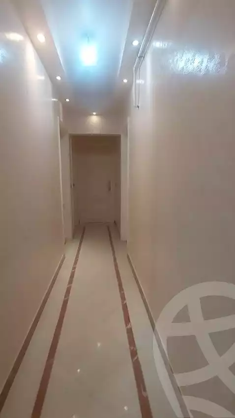 https://aqarmap.com.eg/ar/listing/6067810-for-sale-cairo-mokattam-lhdb-l-ly-shareaa-9