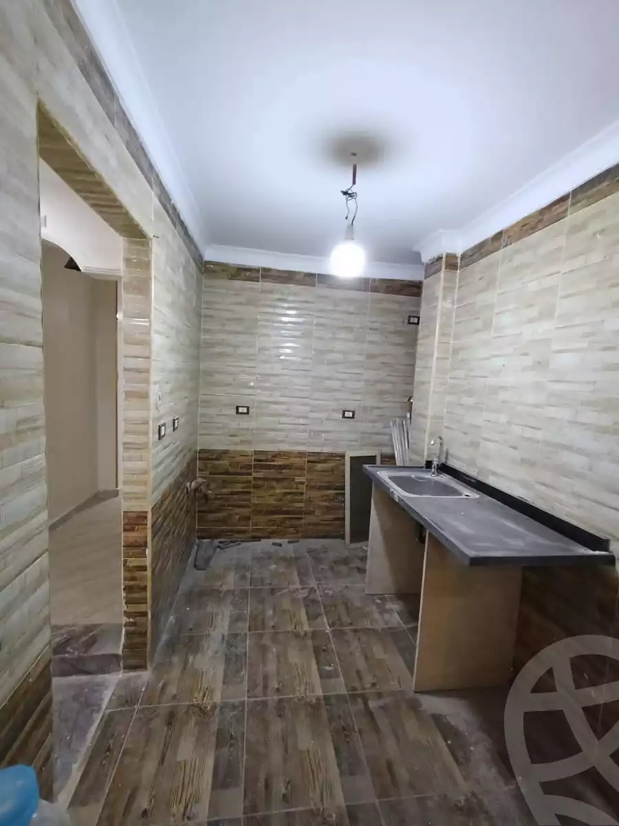 https://aqarmap.com.eg/en/listing/6068035-for-sale-cairo-helwan-helwan-el-sharkeya-ryad-pasha-st