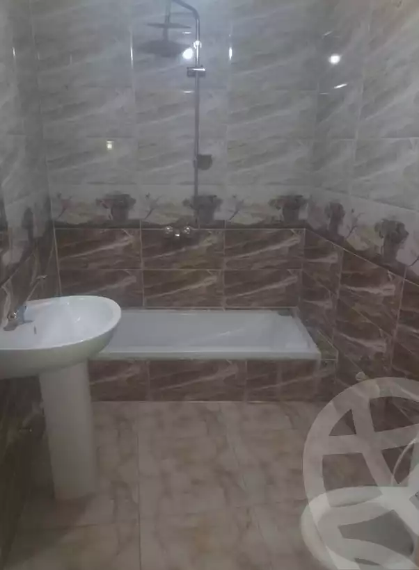 https://aqarmap.com.eg/en/listing/6068044-for-rent-cairo-helwan-hadayek-helwan-nile-corniche-st