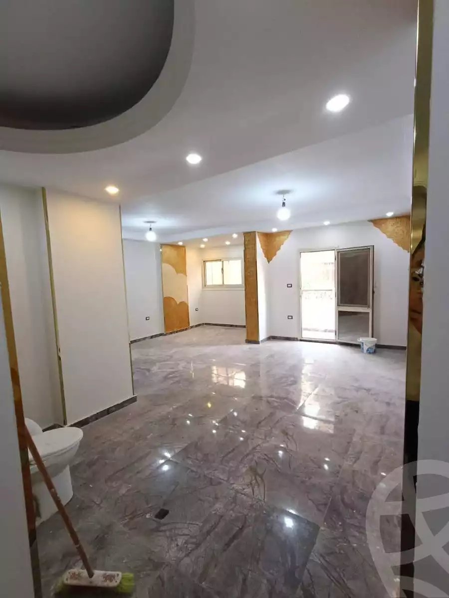 https://aqarmap.com.eg/en/listing/6068223-for-sale-cairo-helwan-helwan-el-sharkeya-ryad-pasha-st