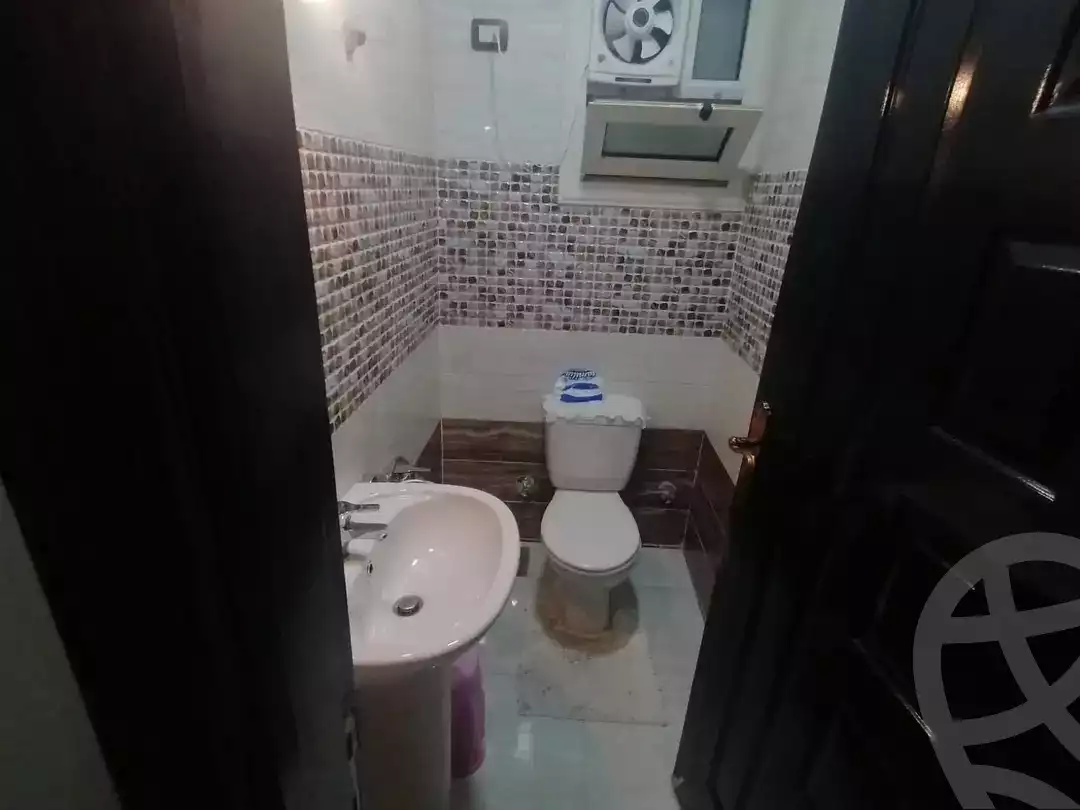 https://aqarmap.com.eg/en/listing/6068294-for-sale-cairo-mokattam-el-hadabah-el-wosta-rd-lmbhth