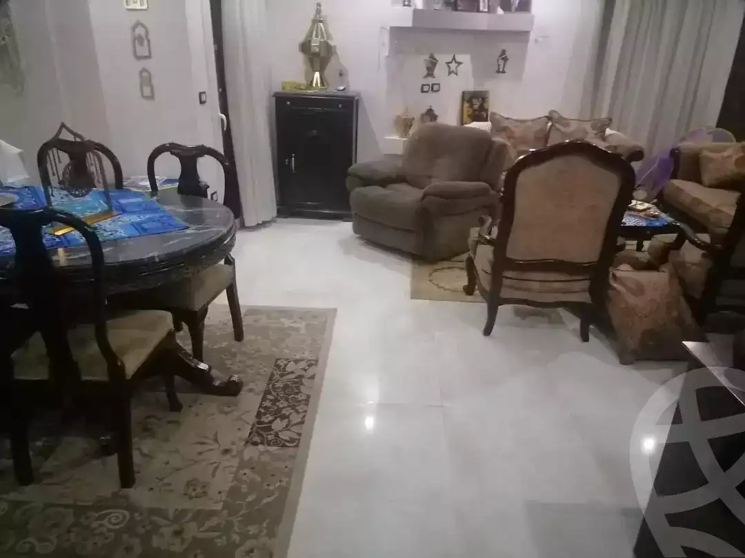 https://aqarmap.com.eg/en/listing/6068294-for-sale-cairo-mokattam-el-hadabah-el-wosta-rd-lmbhth