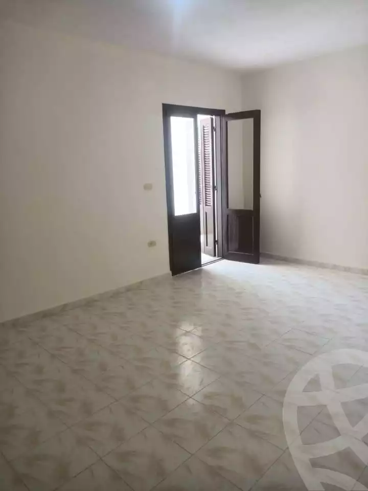https://aqarmap.com.eg/en/listing/6068441-for-sale-alexandria-l-jmy-el-hanouvel-al-haded-we-al-soulb-st