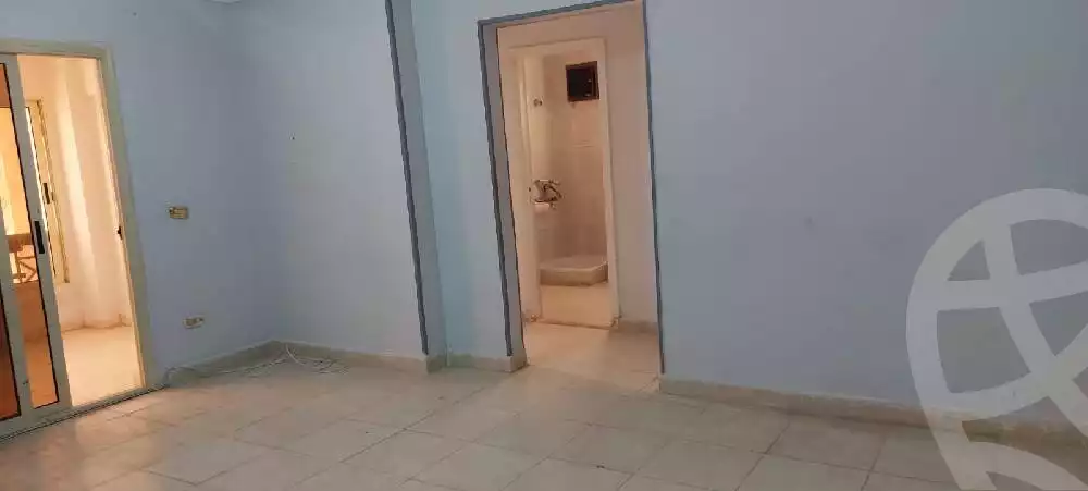 https://aqarmap.com.eg/en/listing/6069291-for-rent-cairo-mokattam-compounds-kmbwnd-jwldn-jyts