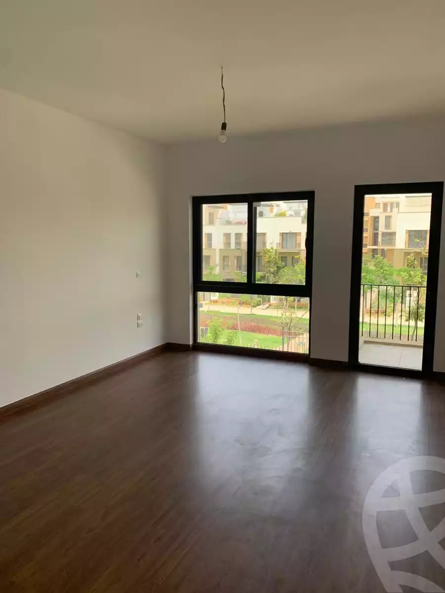 https://aqarmap.com.eg/ar/listing/6069400-for-rent-cairo-el-sheikh-zayed-city-compounds-kmbwnd-wyst-twn-swdyk