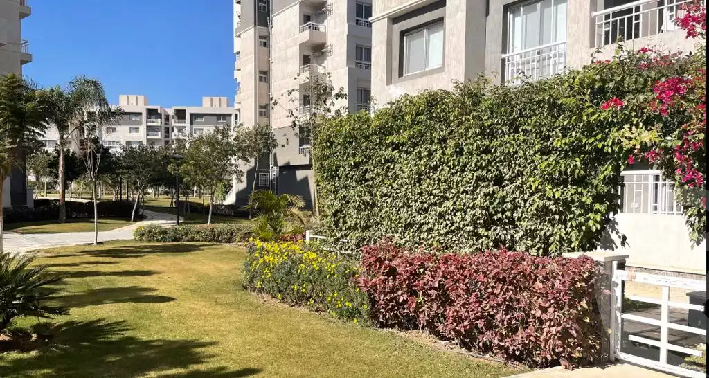 https://aqarmap.com.eg/ar/listing/6069658-for-rent-cairo-new-cairo-madinaty-tenth-zone-buildings-group-103