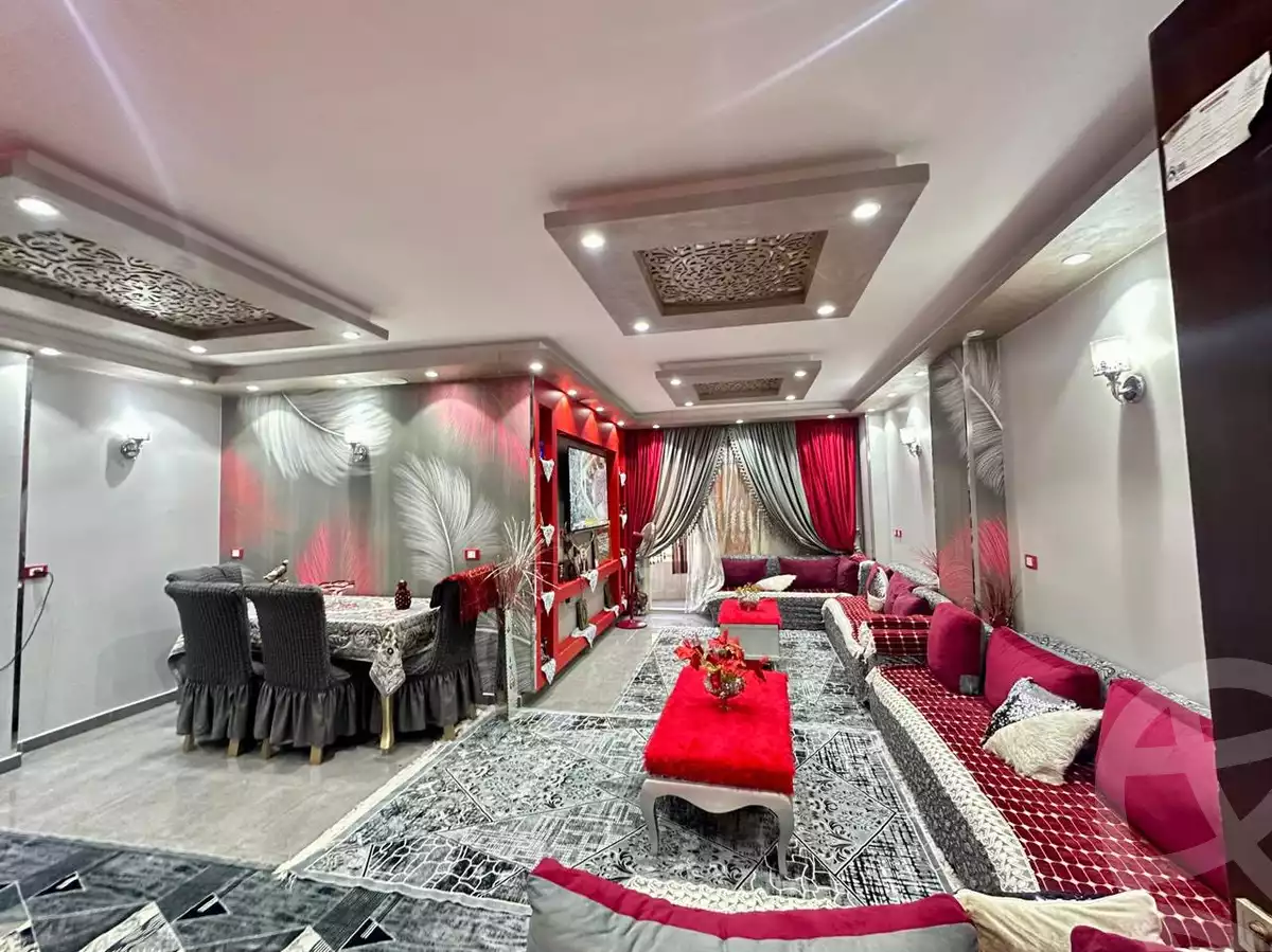 https://aqarmap.com.eg/en/listing/6070340-for-sale-cairo-mokattam-compounds-kmbwnd-jwldn-jyts
