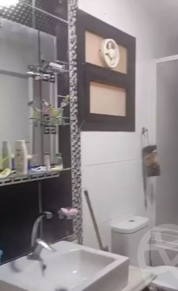 https://aqarmap.com.eg/en/listing/6070675-for-sale-alexandria-l-jmy-bw-ywsf-hosni-mubarak-st