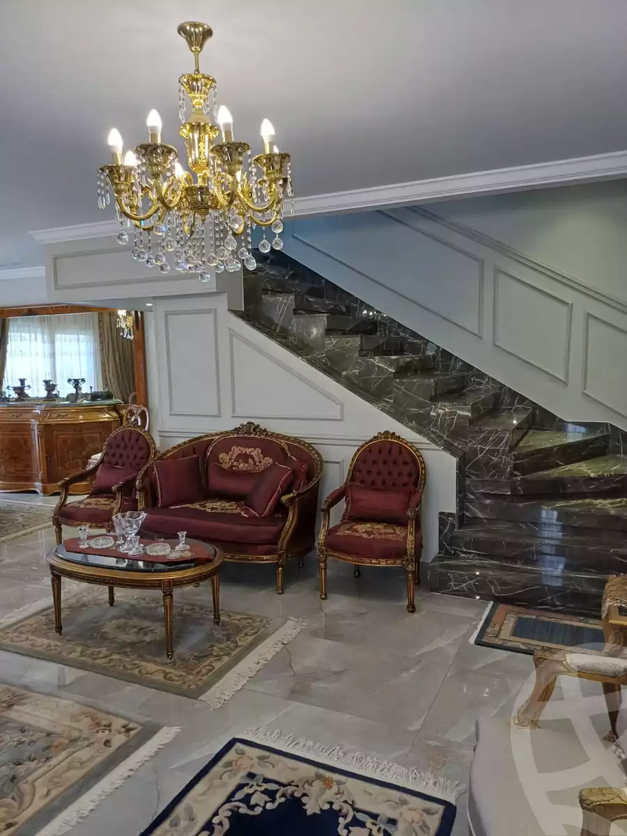 https://aqarmap.com.eg/en/listing/6071820-for-sale-cairo-new-cairo-compounds-mountain-view-hyde-park